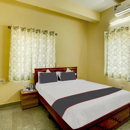 Collection O Relax Stay Apartments-2