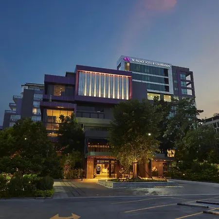Tk Palace Hotel & Convention Bangkok-3