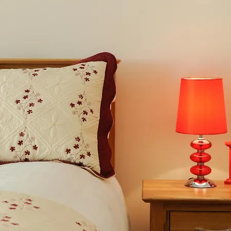 Edinburgh City Suites-2