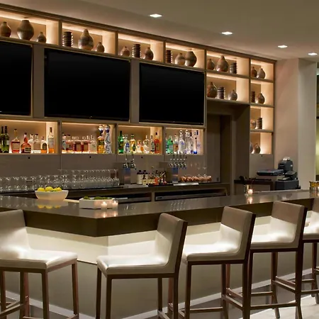 Ac Hotel By Marriott Seattle Bellevue/Downtown-2