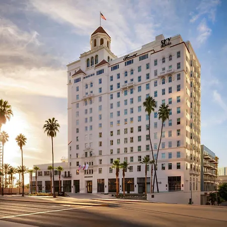 Fairmont Breakers Long Beach-2