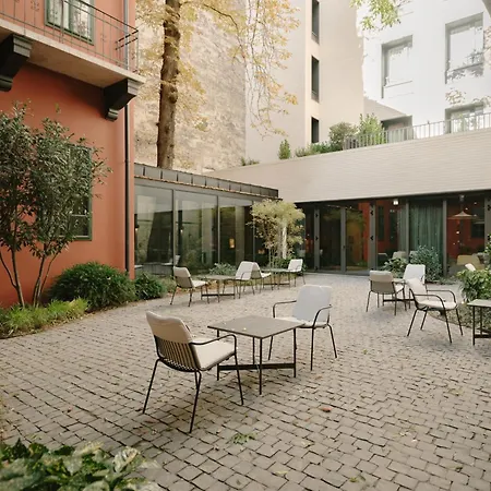 Boho Hotel Budapest - Small Luxury Hotels-3