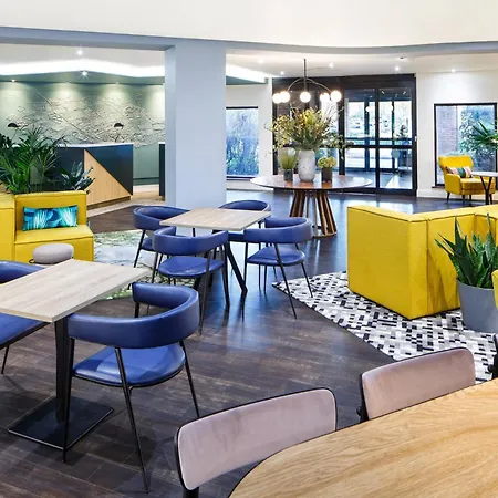 Delta Hotels By Marriott Milton Keynes-3