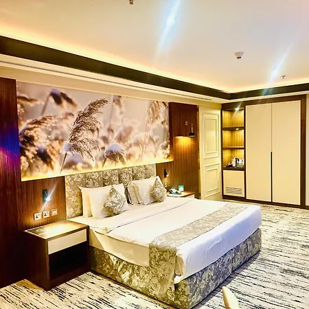 Raintree Rolla Hotel-3