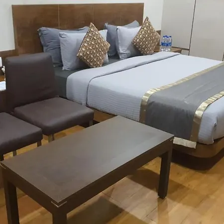 B8 Hotel-2