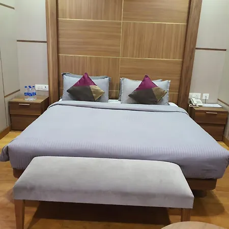 B8 Hotel-3