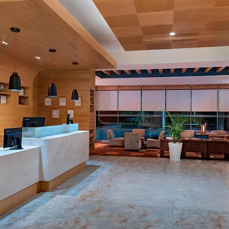 Four Points By Sheraton Cancun Centro-2