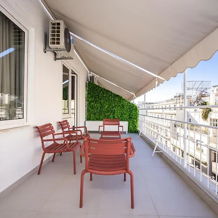 Arches Apartments-3