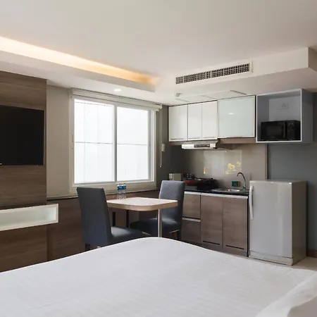 Aspira Suites Sukhumvit 20-2