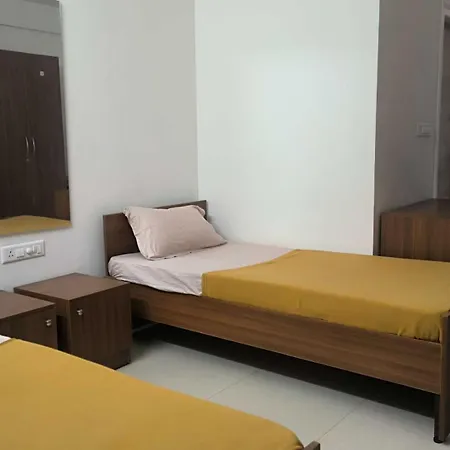 Hotel O Local Colive & Work | Hegde Nagar-3