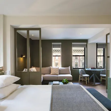 Moxy Nyc Times Square-3