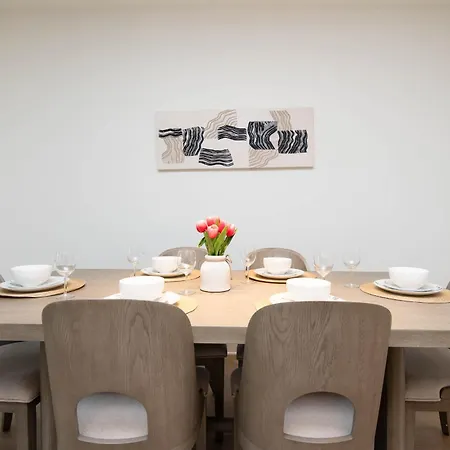 Modern Apartment Rentals-2