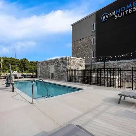 Everhome Suites Fayetteville Near Fort Bragg-3