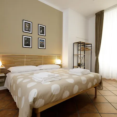 Frankie Sweet Home-2