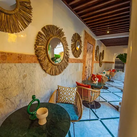 Riad Lamdina-2