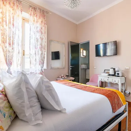 Central View Boutique - Milu Holidays Firenze-2