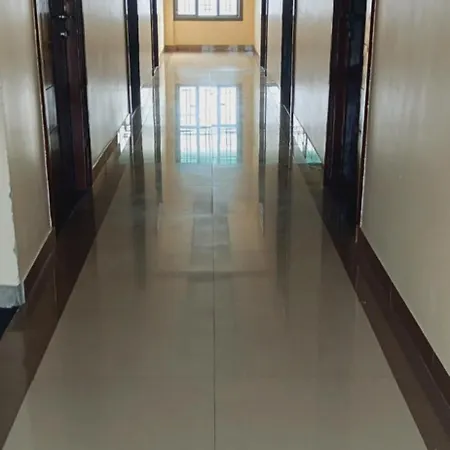 Shivam Hotel Varanasi - Near Kashi Vishwanath Temple With Parking And Lift-2