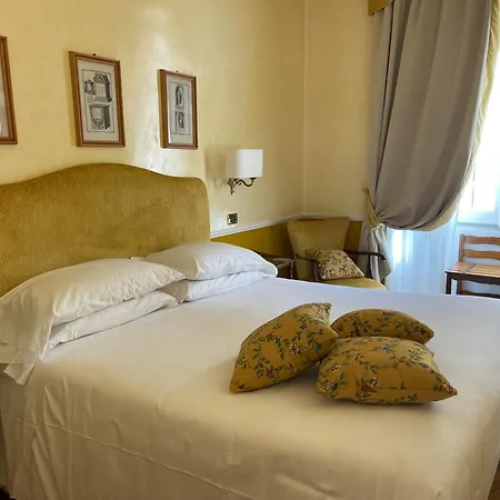 Bettoja Hotel Massimo D'Azeglio-2