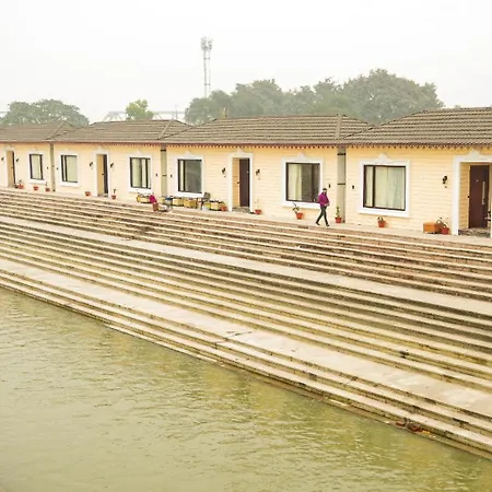Ayodhya Haat Luxury Cottages-2