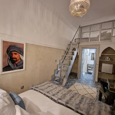 Riad Explore - Marrakech Medina Boutique Guest House-3