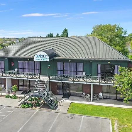 Garden City Motel-2