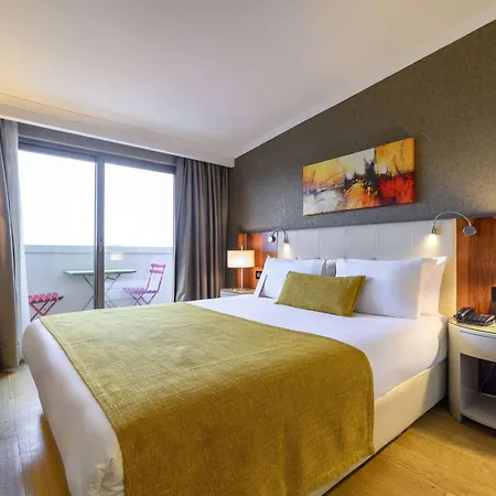 Ramada By Wyndham Istanbul Grand Bazaar-2
