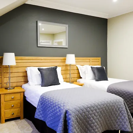 Glen Mhor Hotel At Uile-Bheist 'Brewstillery'-2