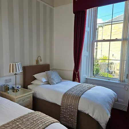 Highfield Guest House-3