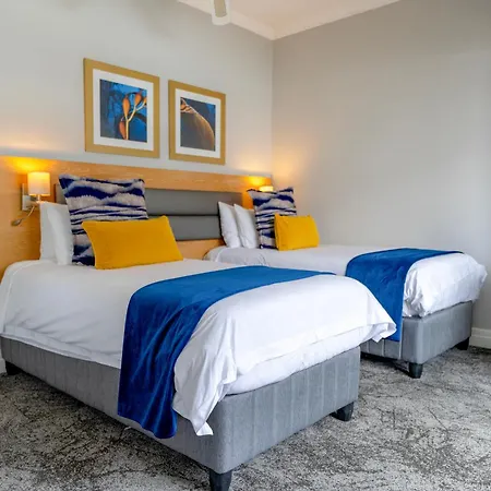 Peninsula All Suite Hotel By Dream Resorts-3