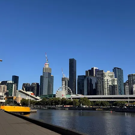 Aura On Flinders Serviced Apartments-3