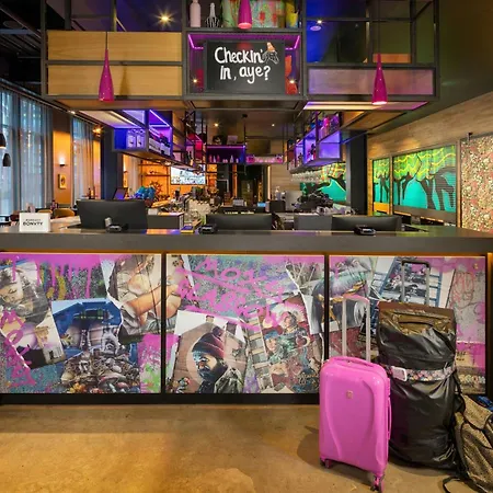 Moxy Glasgow Merchant City-2