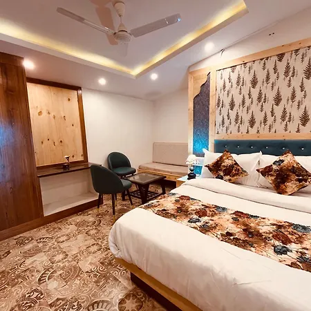 Hotel Pinerock & Cafe, Mussoorie - Mountain View Luxury Rooms With Open Rooftop Cafe-3