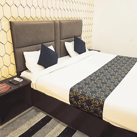 Hotel Grand City Maxx A Family Hotel Near Igi Delhi Airport-2