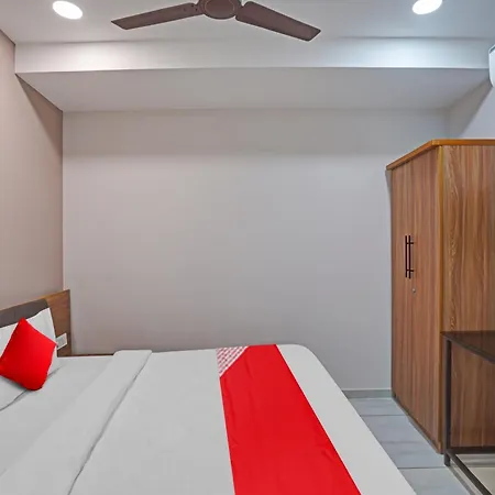 Hotel Sukoon, Best Luxurious Hotel Rooms In Surat City Center-2