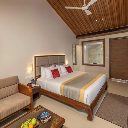 Uday Suites - The Airport Hotel-2