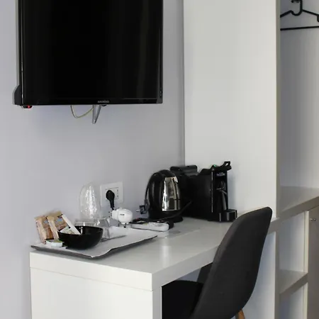 Beverello Rooms-3