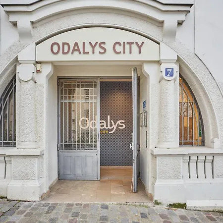 Appart'Hotel Odalys City - Paris Montmartre-2