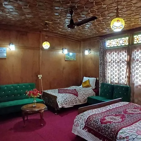 Houseboat Sheikh Palace-2