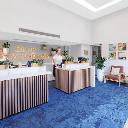 Club Wyndham Kirra Beach-2