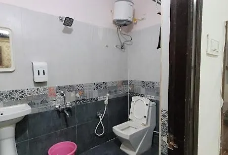 Iris Atnest Hotel Road-3