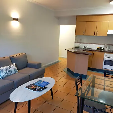 Mid City Luxury Suites-3