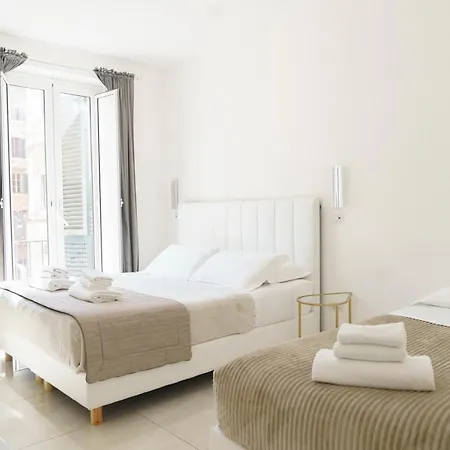 Piazza Venezia Grand Suite-2