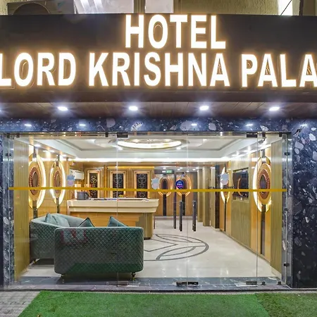 Just Renovated - Hotel Krishna Palace With Parking - New Delhi, Paharganj-2