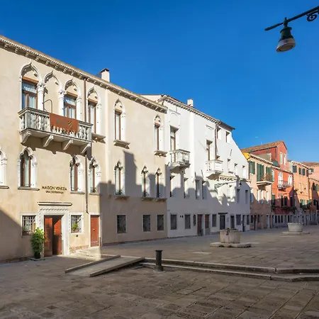 Maison Venezia | Una Esperienze-2