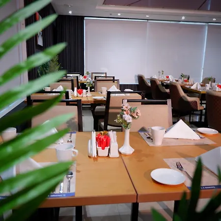 Al Diar Sawa Hotel Apartments-2