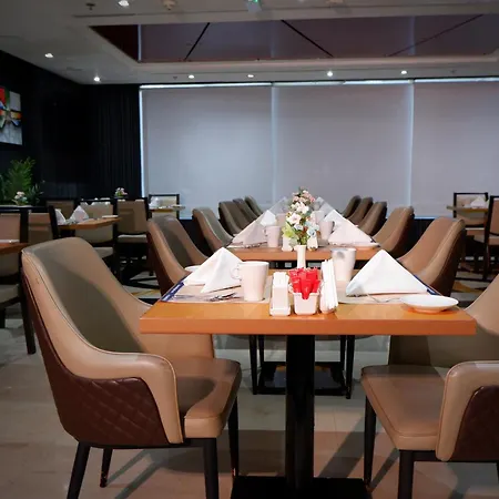 Al Diar Sawa Hotel Apartments-3