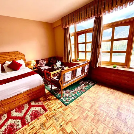 Snow Clad Riverview Hotel & Resort, Manali-3