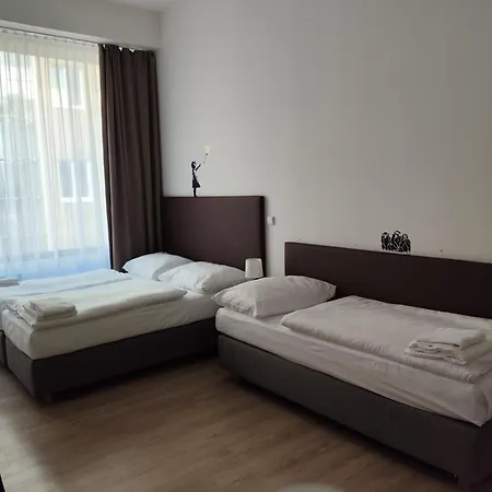 Post 120 Suites-3