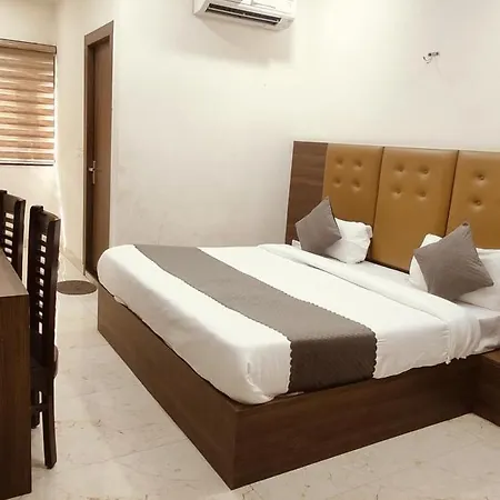 Hotel Mm Palace - Agra-2