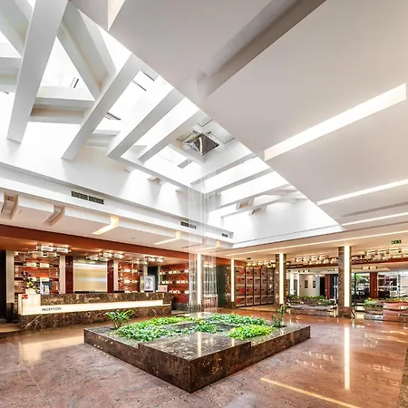 Grand Majestic Hotel Prague-2